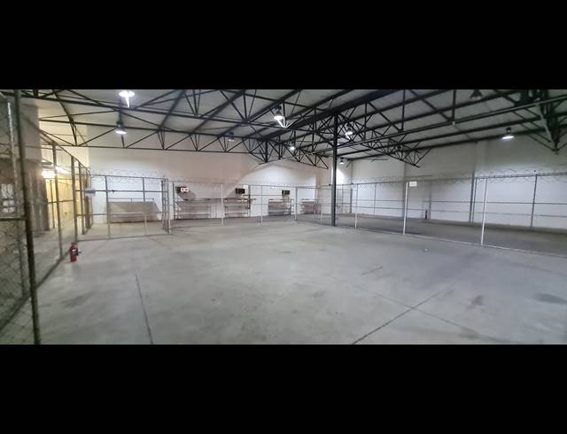 1,140M² WAREHOUSE TO LET IN BENONI CENTRAL